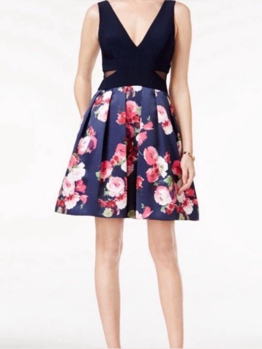 Xscape Floral Navy V-Neck Fit & Flare Sleeveless Dress, size 2
